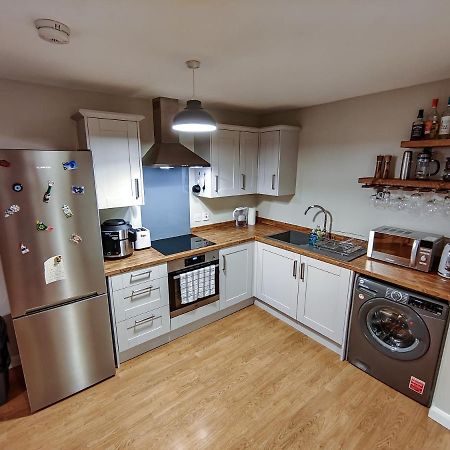 Joshua Court Single Room Stoke-on-Trent Ngoại thất bức ảnh